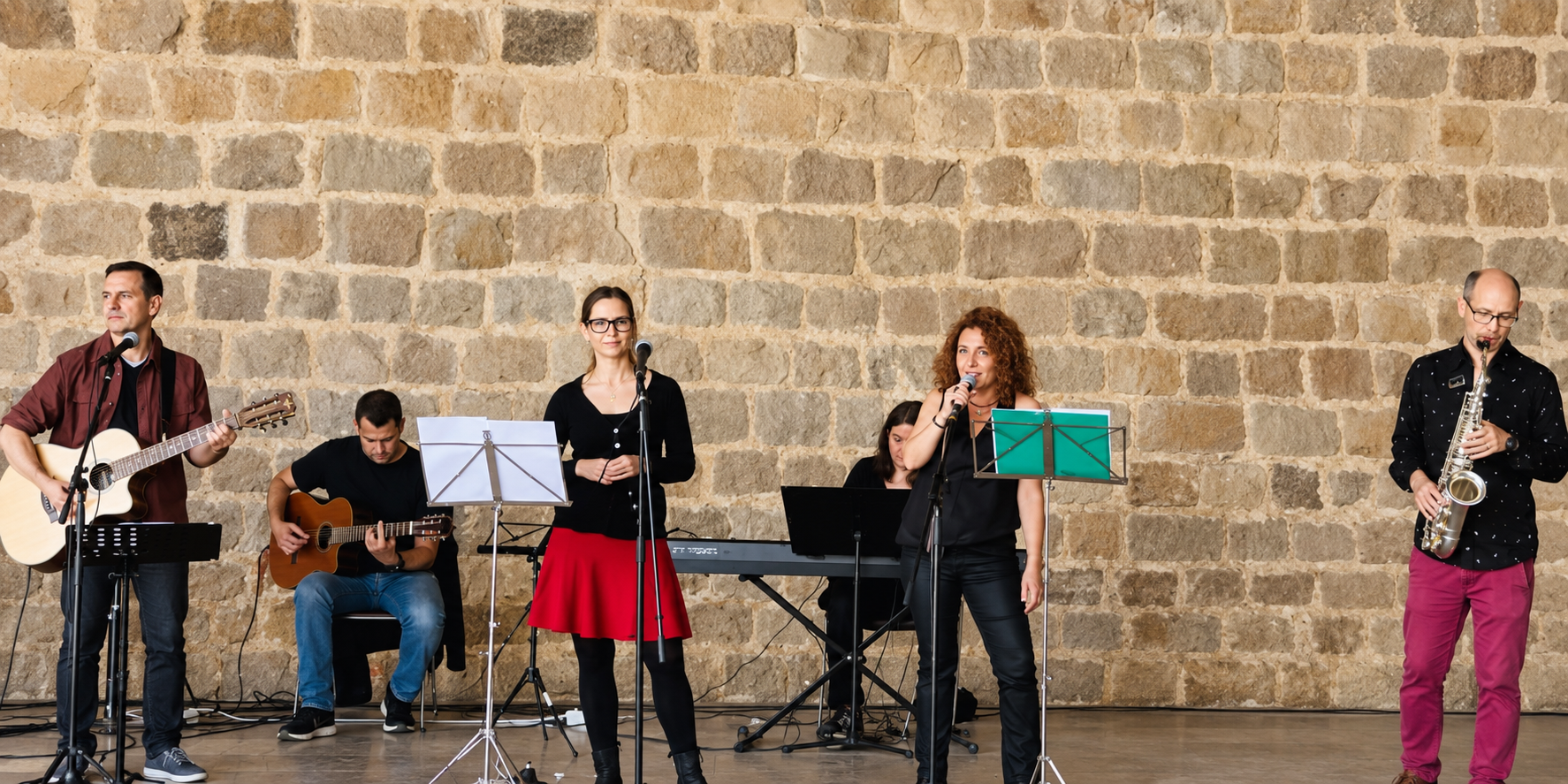Els Introbables i Sandra Blanch en directe